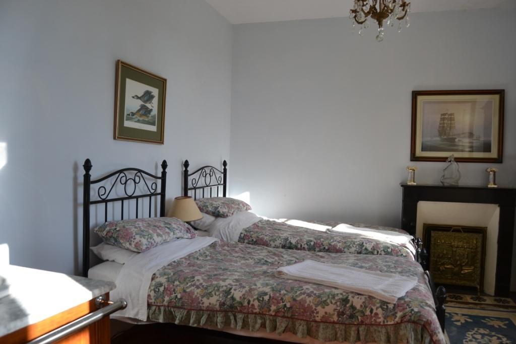 Manoir La Breuille Bed and Breakfast Montmoreau Δωμάτιο φωτογραφία